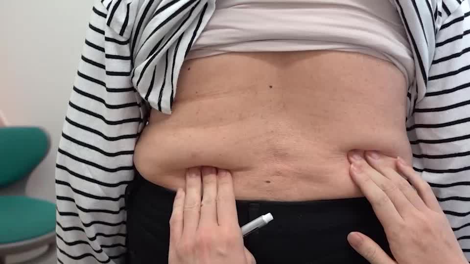 動画82-1　診察の様子