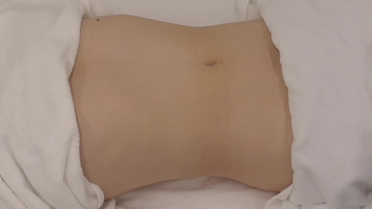 動画24-1　腹部診察