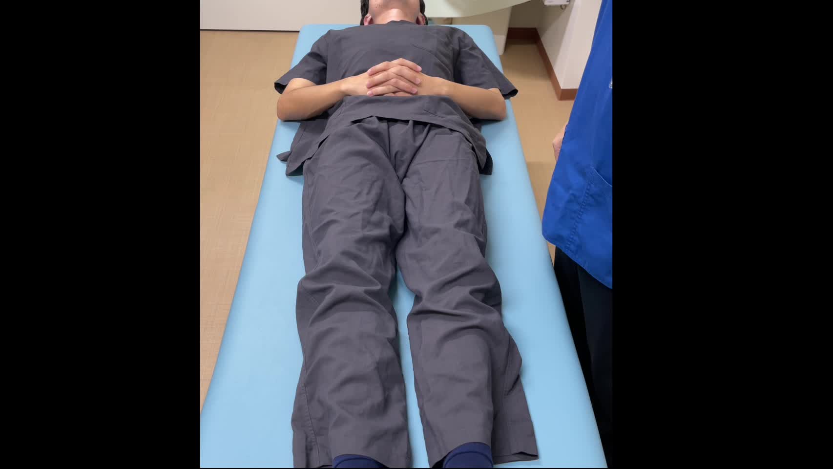 動画3　FABER test